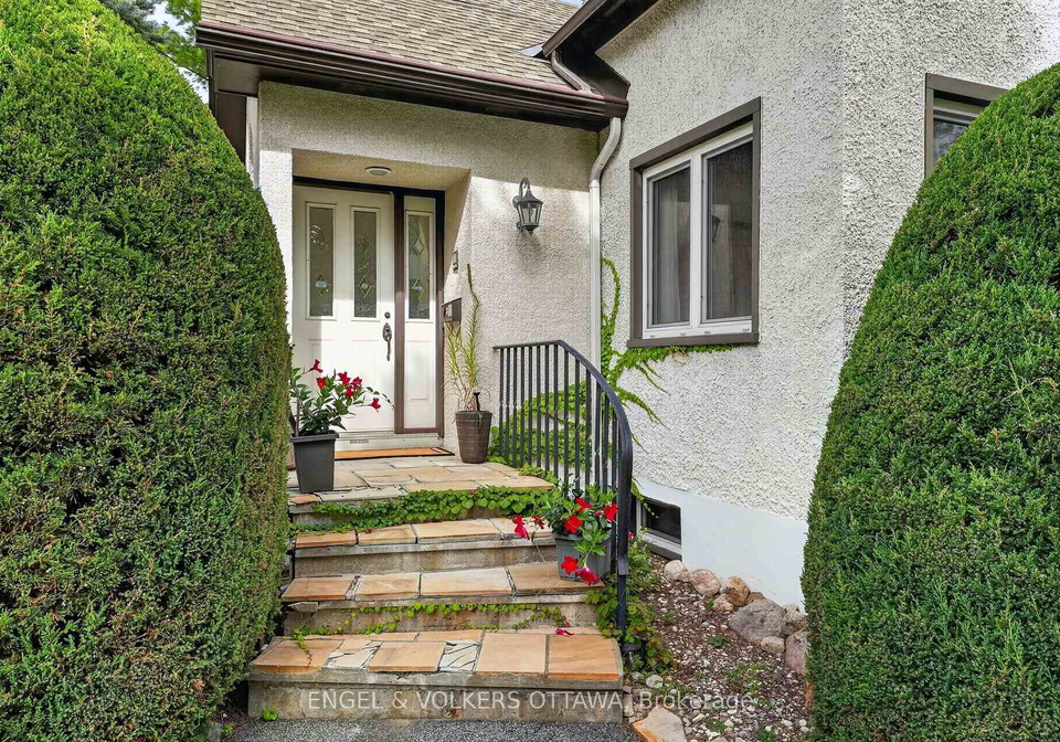 2101-alta-vista-drive-ottawa-ontario-x13810816
