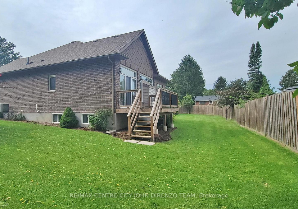 1-vineden-drive-central-elgin-ontario-x13810844