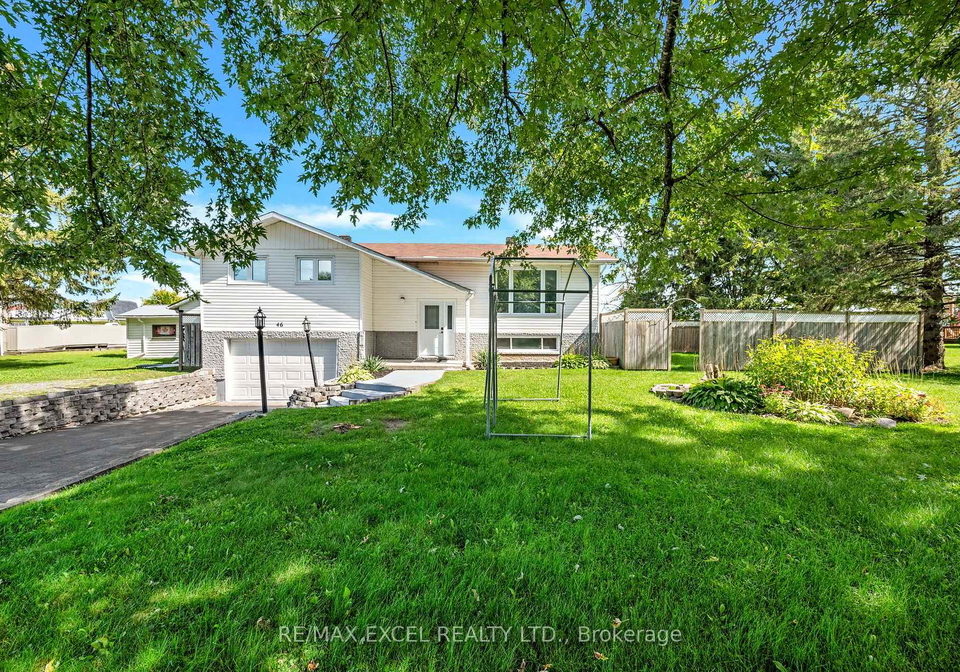 46-queen-street-north-stormont-ontario-x13810872