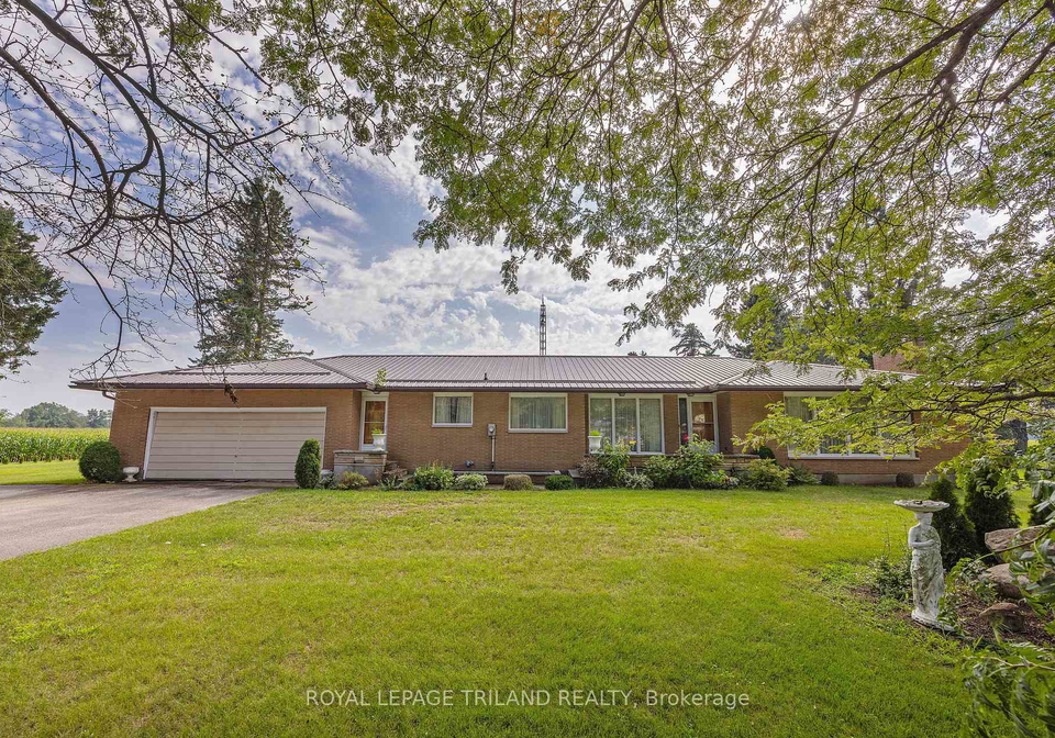 55267-light-line-bayham-ontario-x13810878