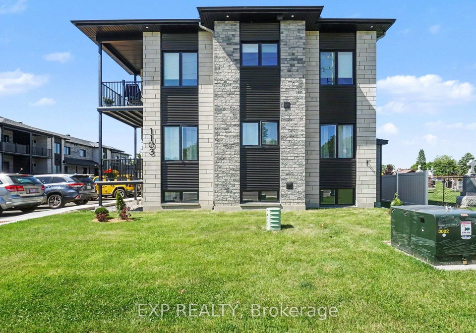 1103-notre-dame-street-russell-ontario-x13810894
