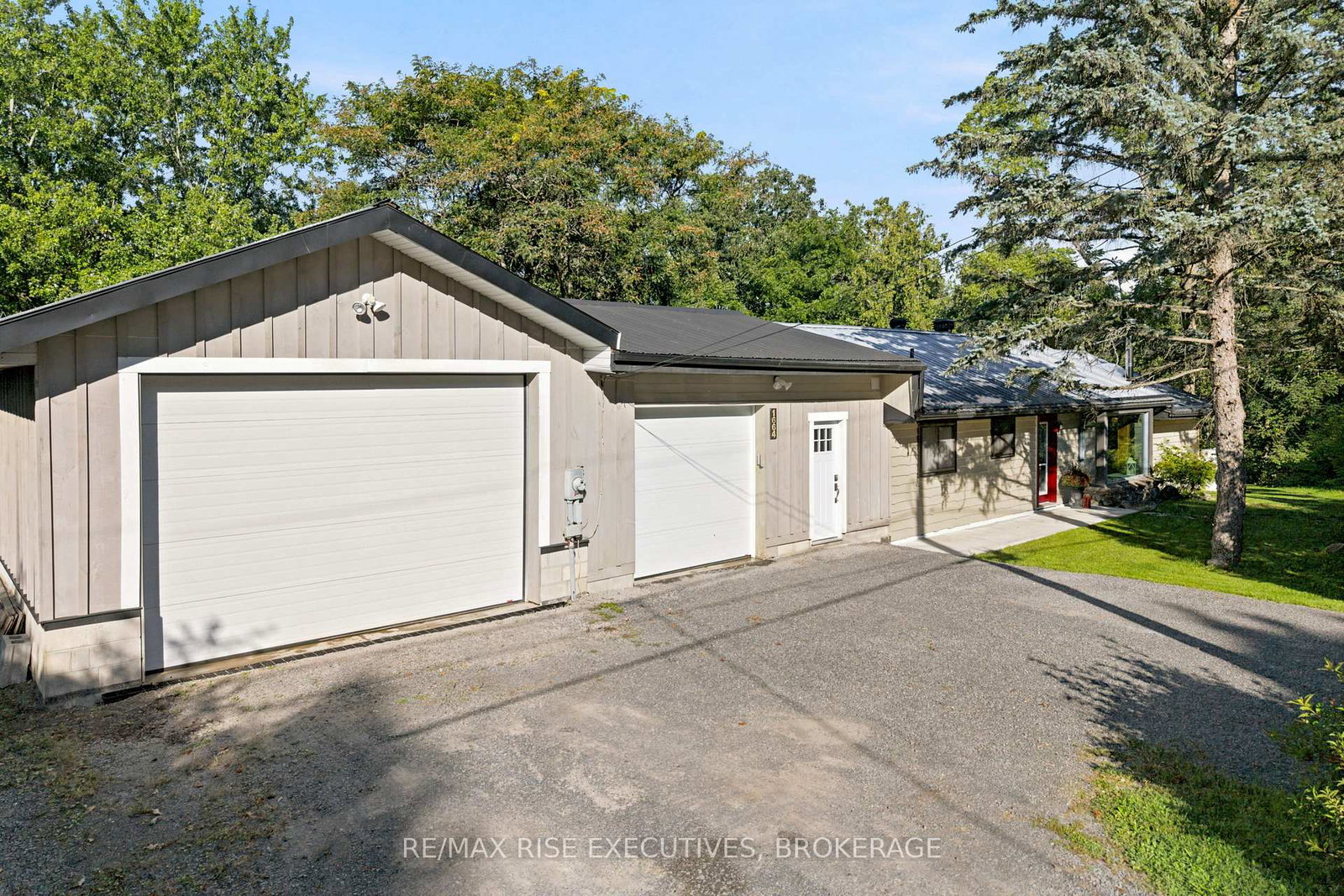 1664-shore-road-kingston-ontario-x13810914