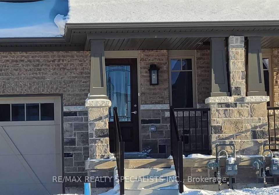 137-stonebrook-way-grey-highlands-ontario-x13811048