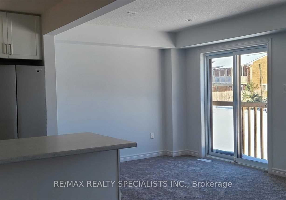 137-stonebrook-way-grey-highlands-ontario-x13811048