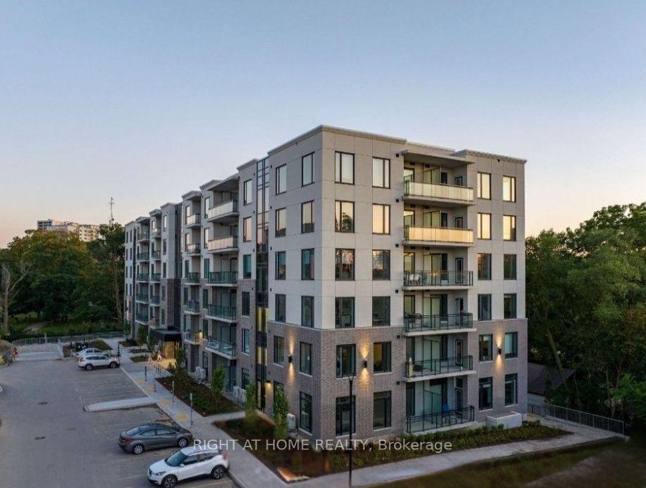103-rogers-street-waterloo-ontario-x13811126