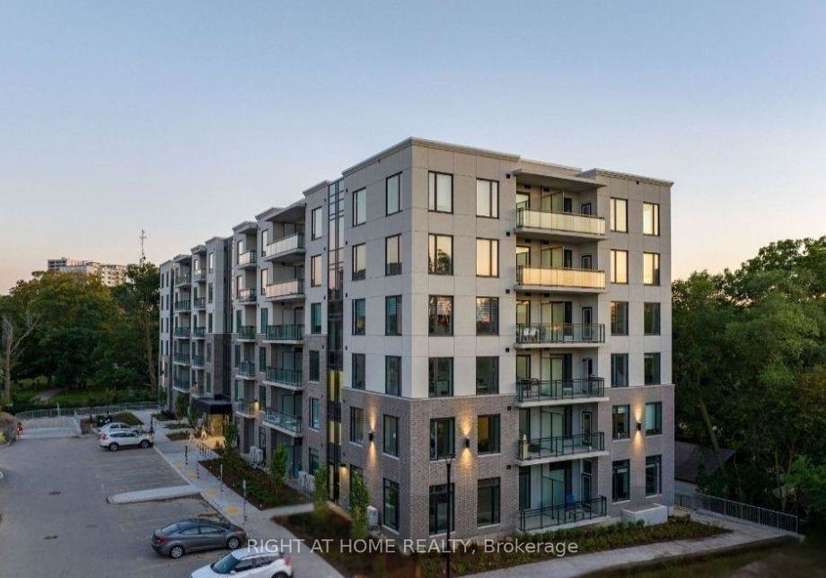 103-rogers-street-waterloo-ontario-x13811126