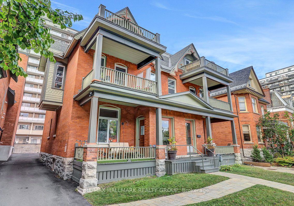 161-163-gilmour-street-ottawa-ontario-x13811574
