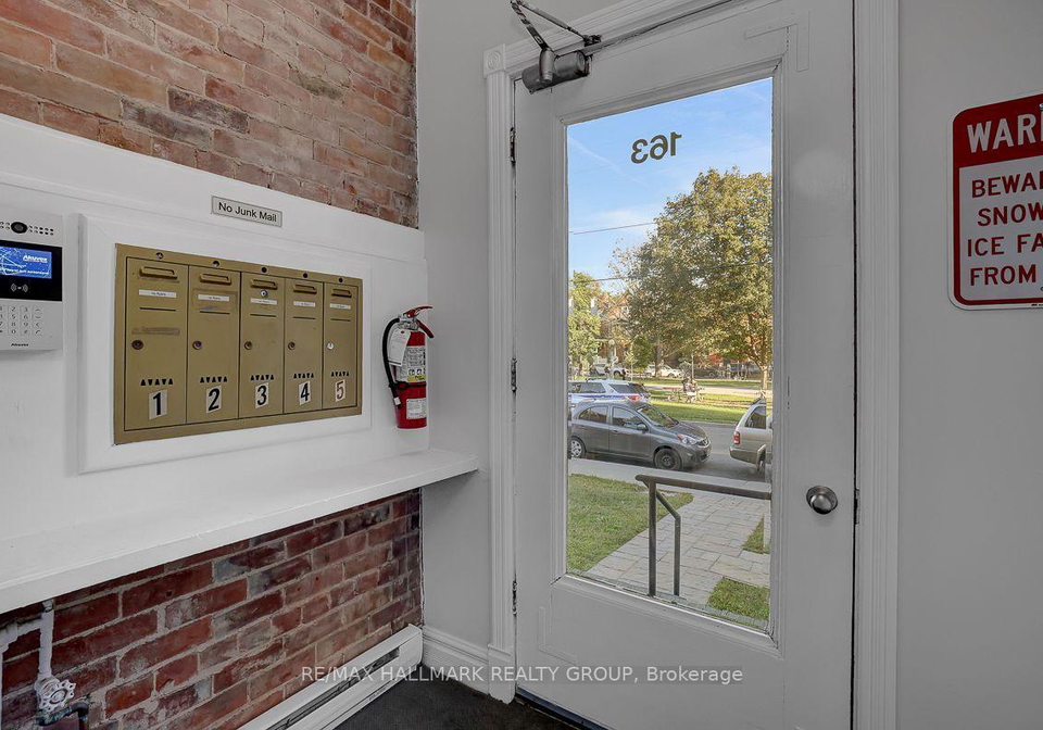 161-163-gilmour-street-ottawa-ontario-x13811574