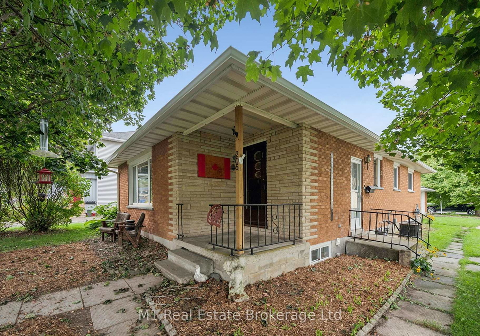 205-albert-street-minto-ontario-x13811648
