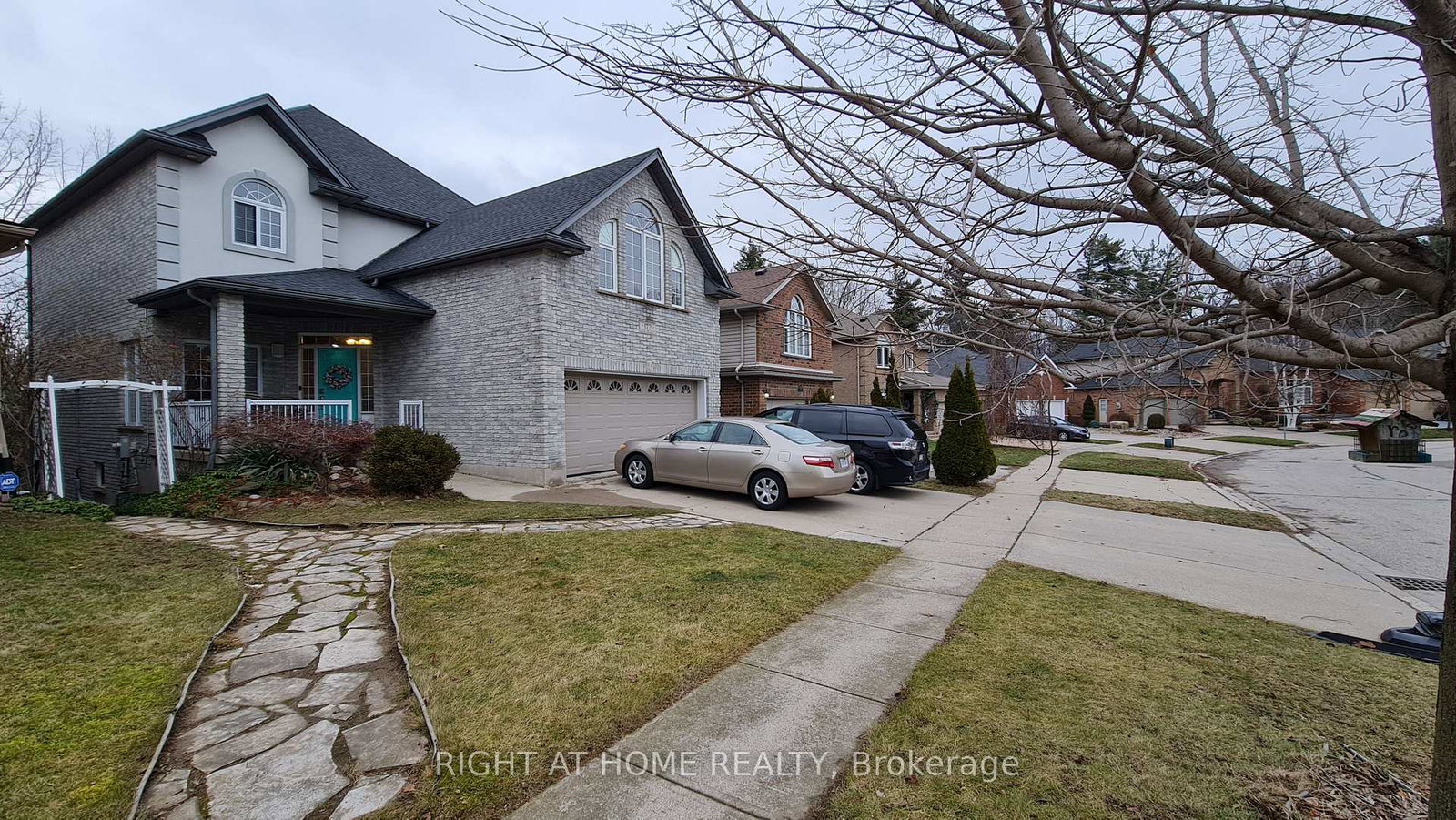17lena-crescent-cambridge-ontario-x13811670