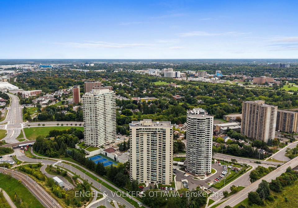 1500-riverside-drive-ottawa-ontario-x13811676