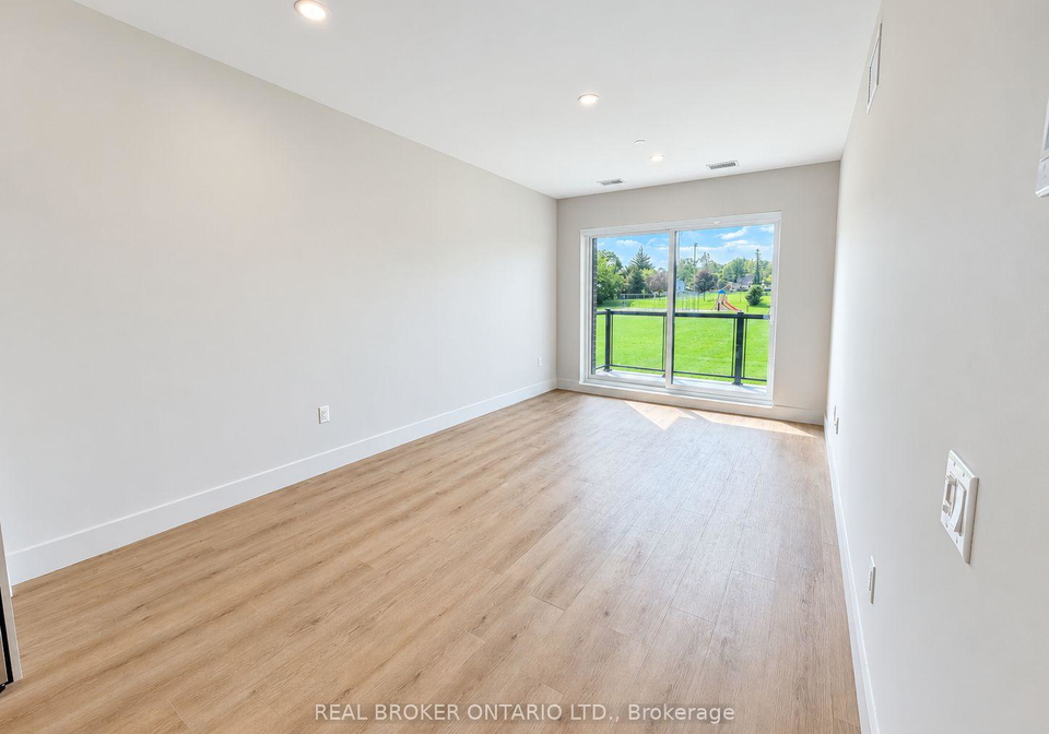 8-hutt-lane-thorold-ontario-x13811944
