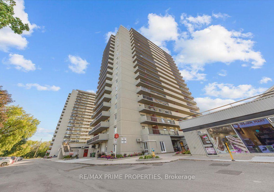 158b-mcarthur-avenue-ottawa-ontario-x13812034
