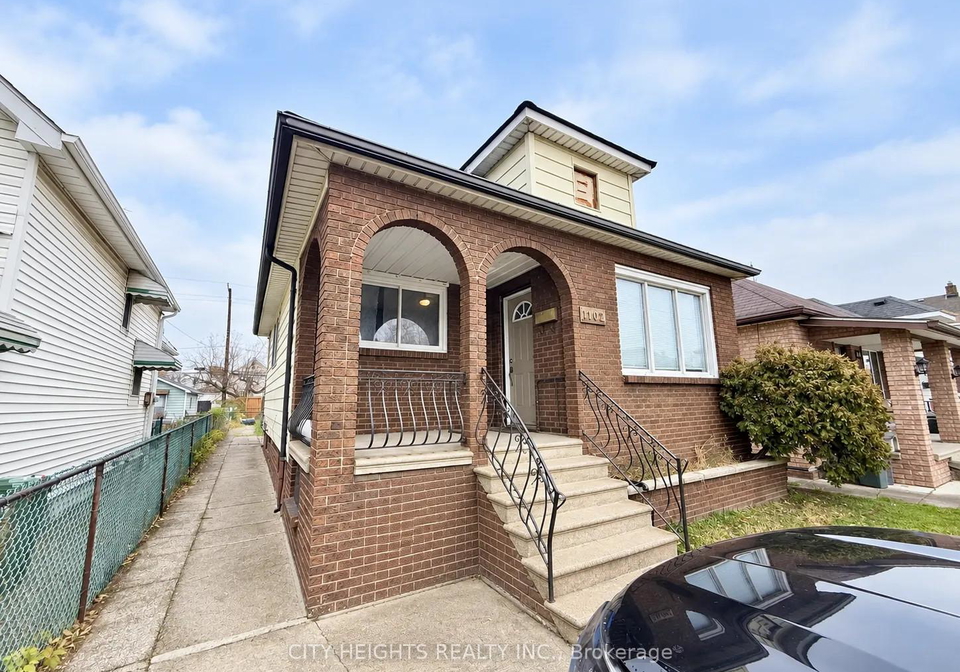 langlois-avenue-windsor-ontario-x13812148