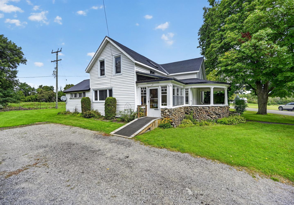 2696-mcintosh-road-augusta-ontario-x13812156