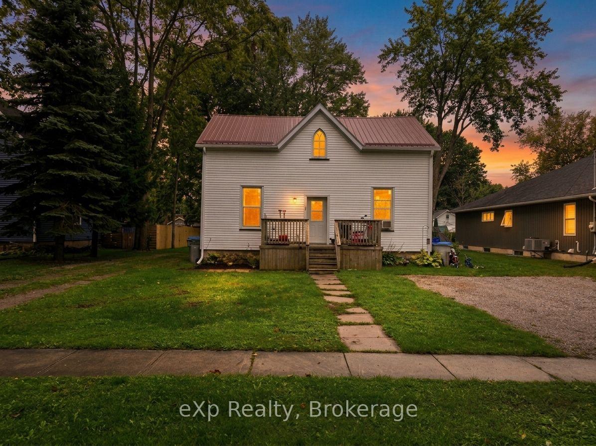 67-railway-street-huron-east-ontario-x13812256