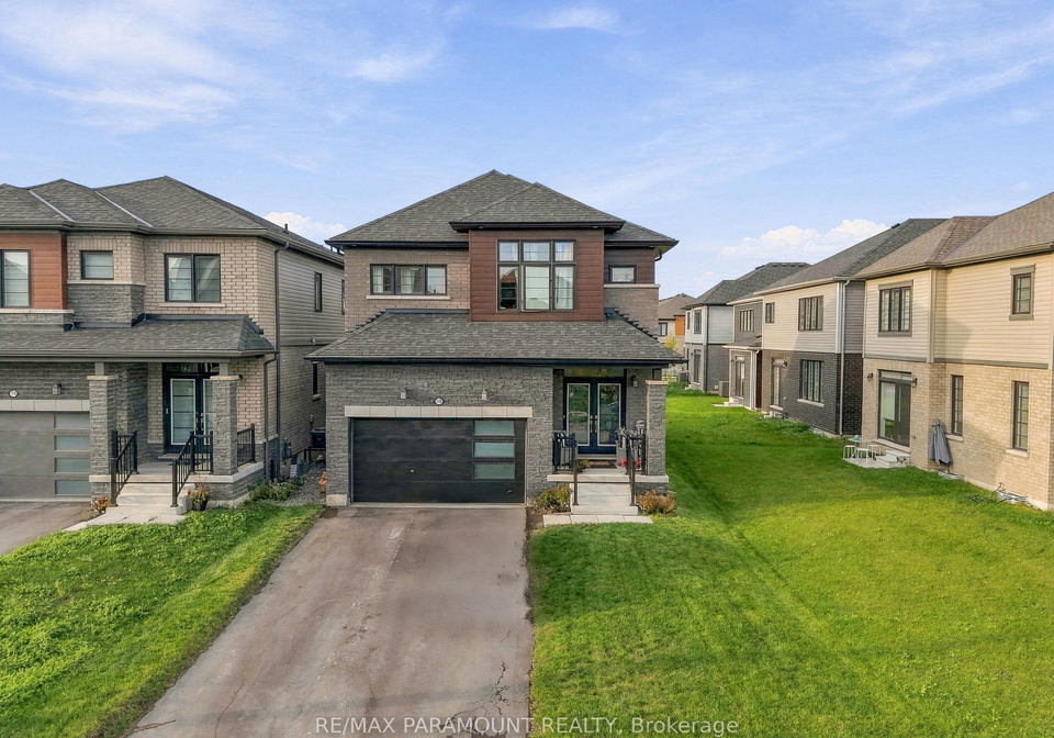 110-sunflower-crescent-thorold-ontario-x13812436