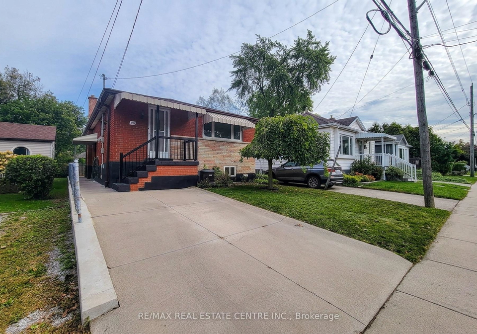 137-east-16th-street-hamilton-ontario-x13812676