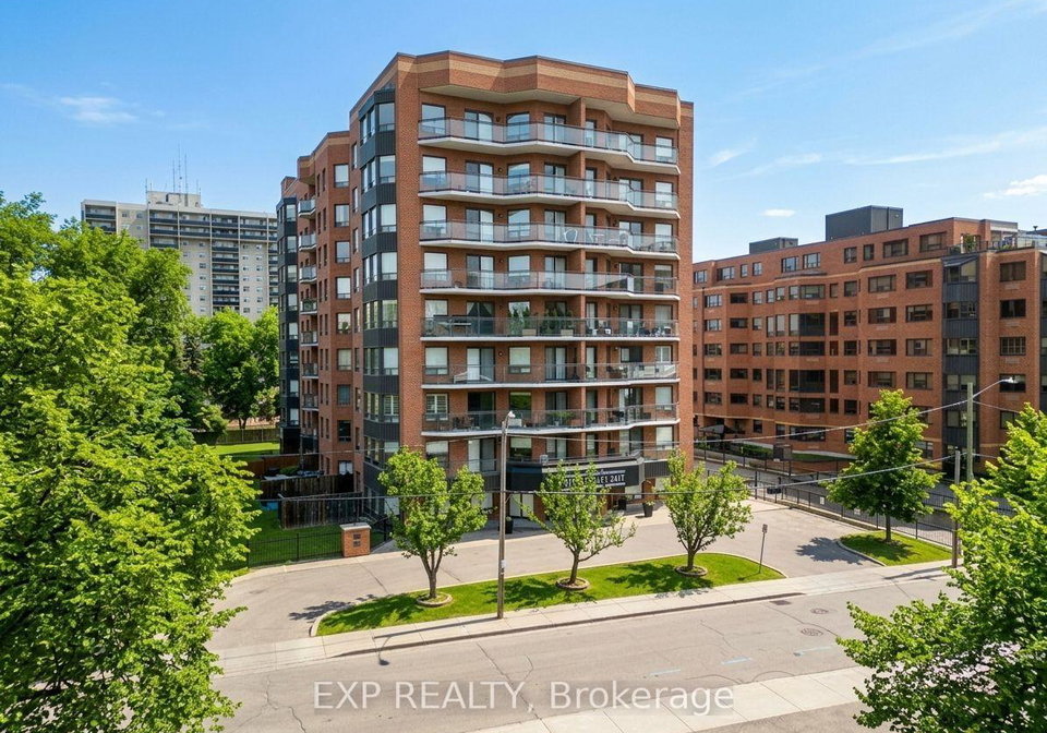 10-ellen-street-e-kitchener-ontario-x13812688