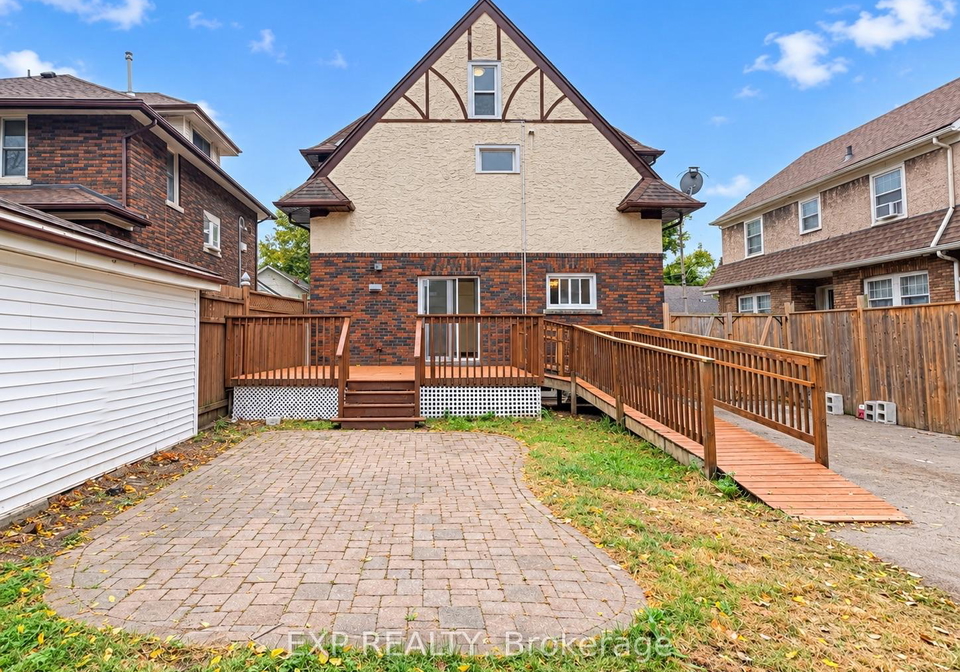 4883-simcoe-street-niagara-falls-ontario-x13812722