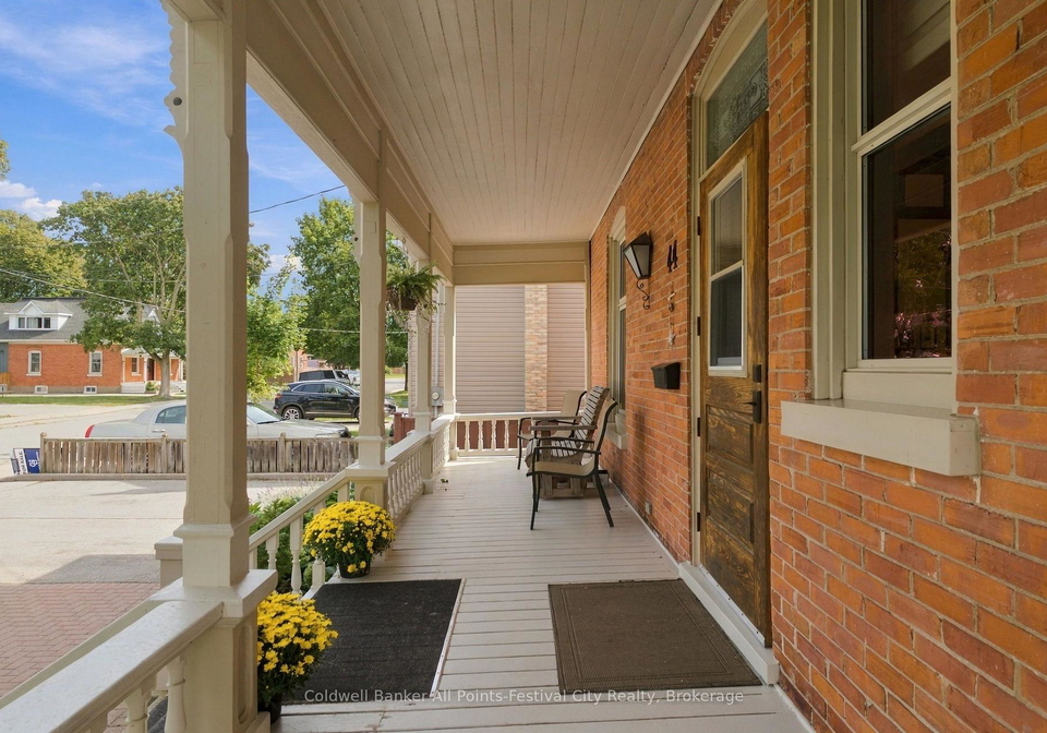 44-trafalgar-street-goderich-ontario-x13812970