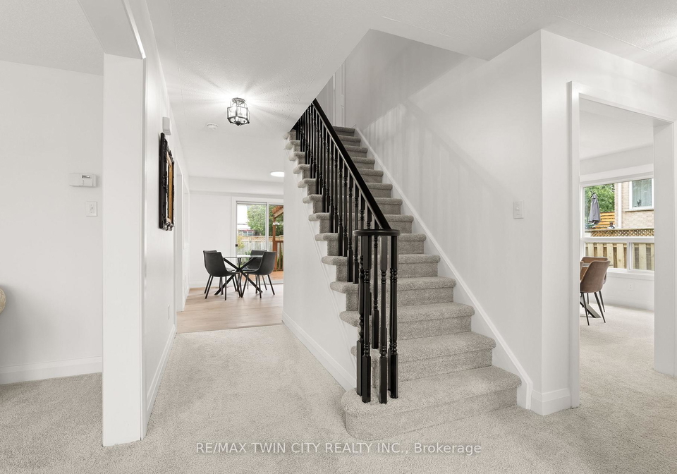 3-greencroft-court-kitchener-ontario-x13812980