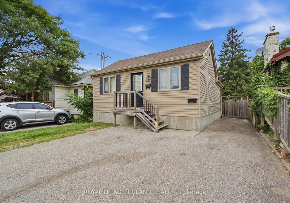 4-emery-street-w-london-south-ontario-x13813022
