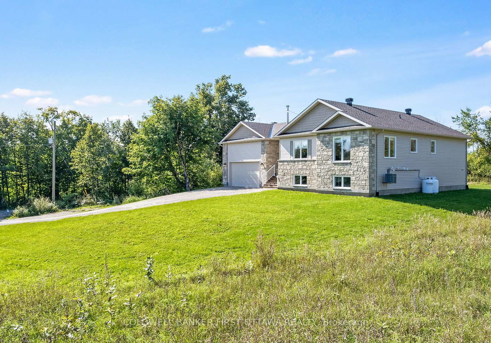 268-boyds-road-lanark-highlands-ontario-x13813226