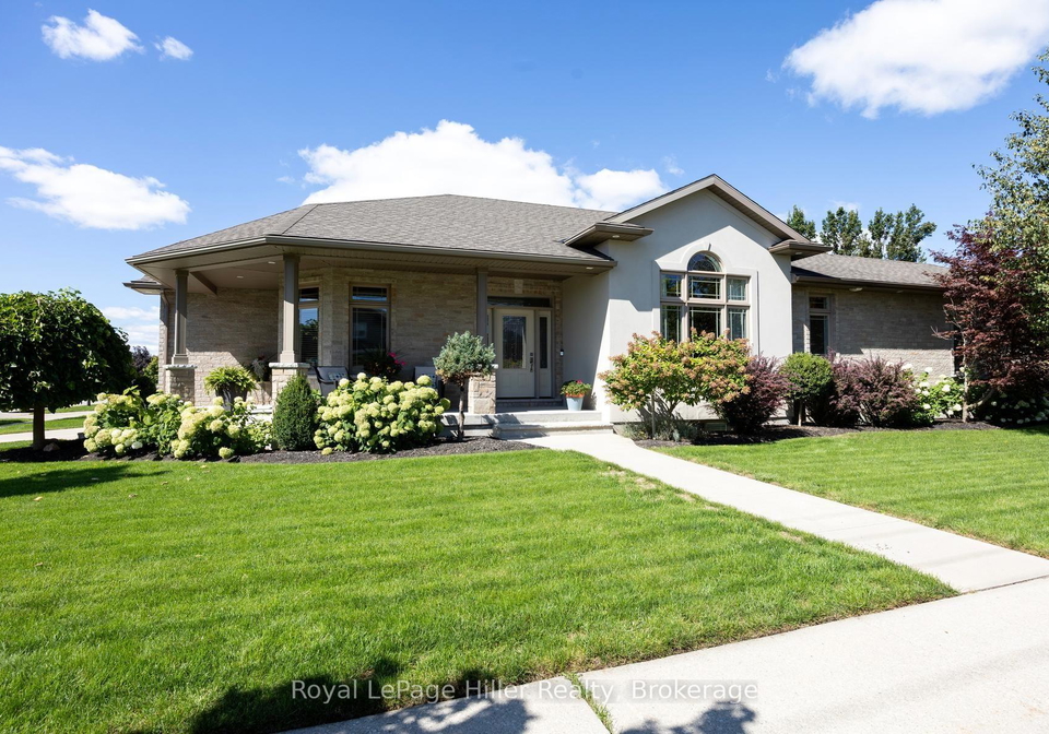 2-findlay-place-stratford-ontario-x13813282