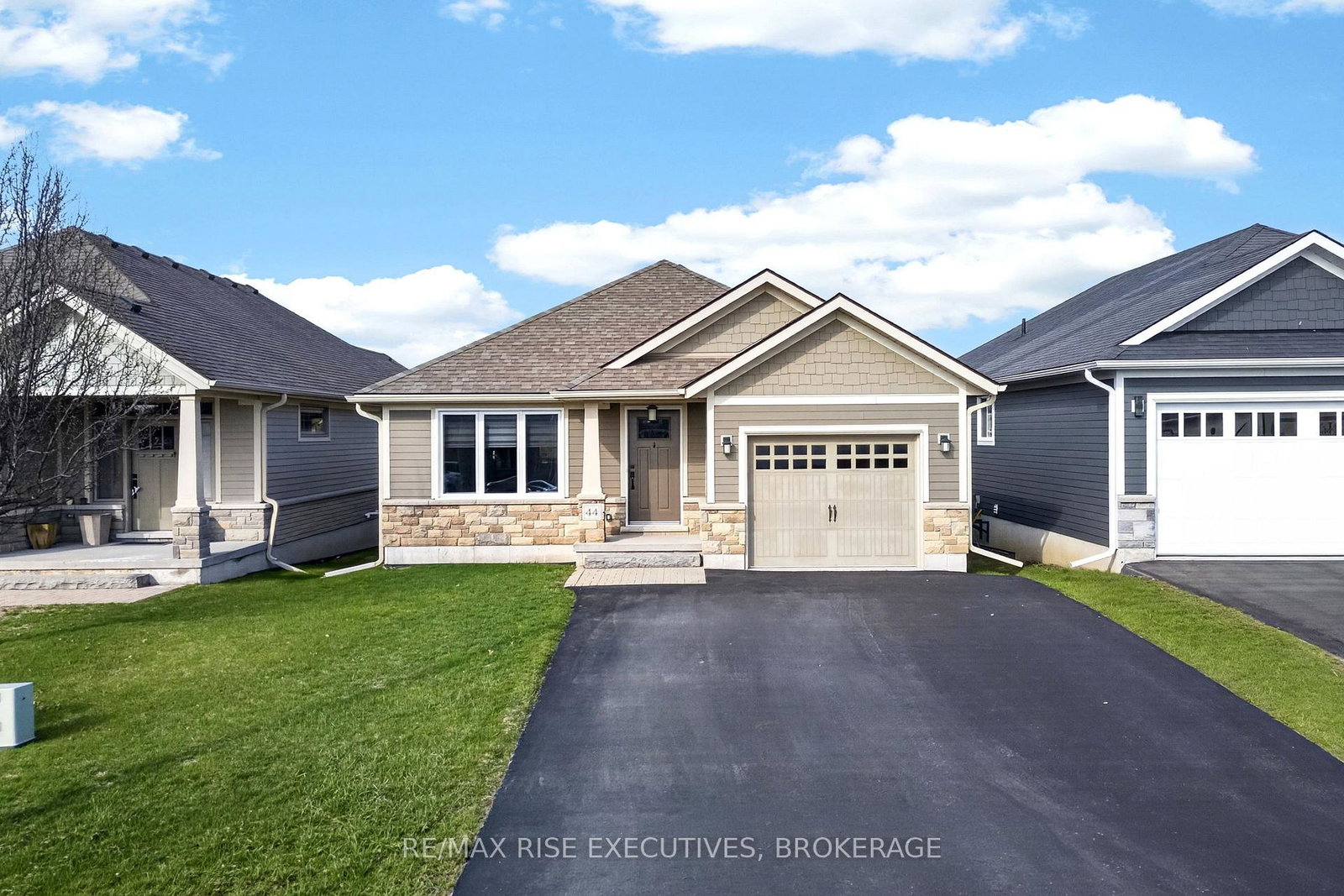 44-tessa-boulevard-belleville-ontario-x13813322