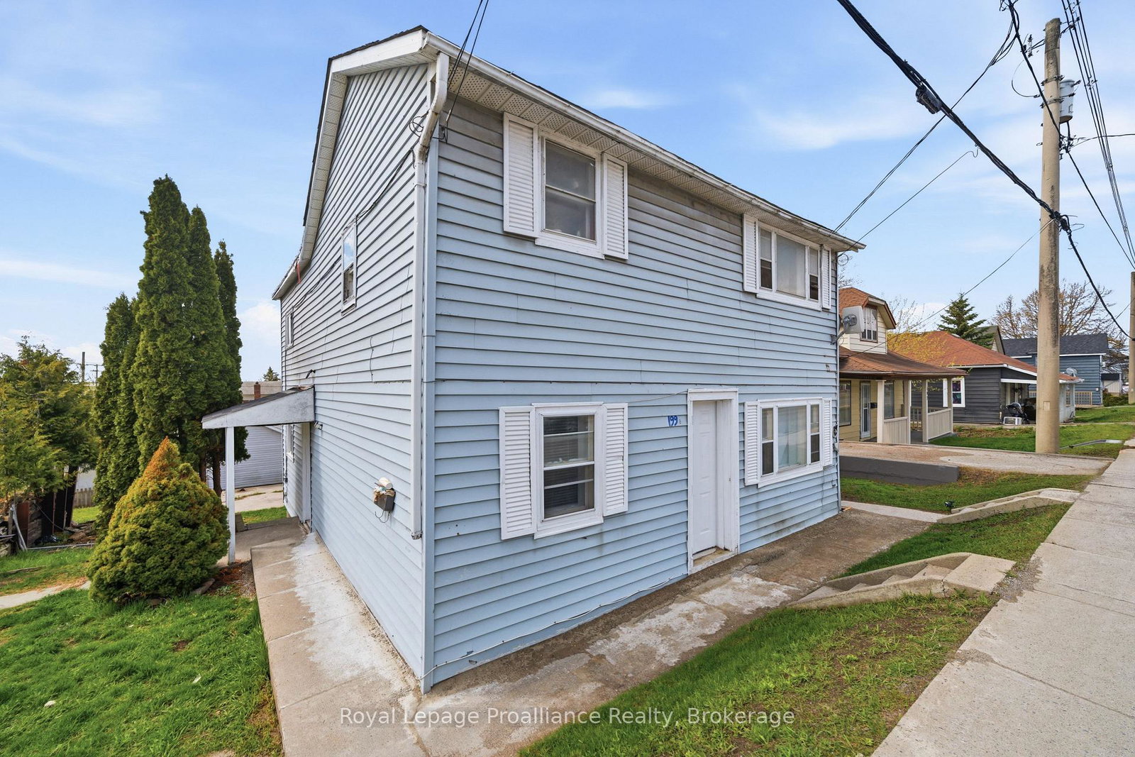 199-dundas-street-e-quinte-west-ontario-x13813362
