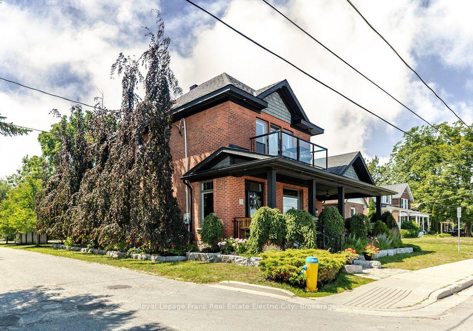 97-crescent-street-peterborough-ontario-x13813394