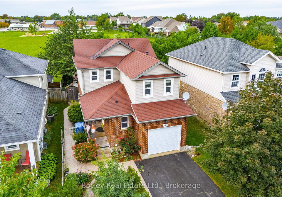 292-millburn-boulevard-centre-wellington-ontario-x13813520