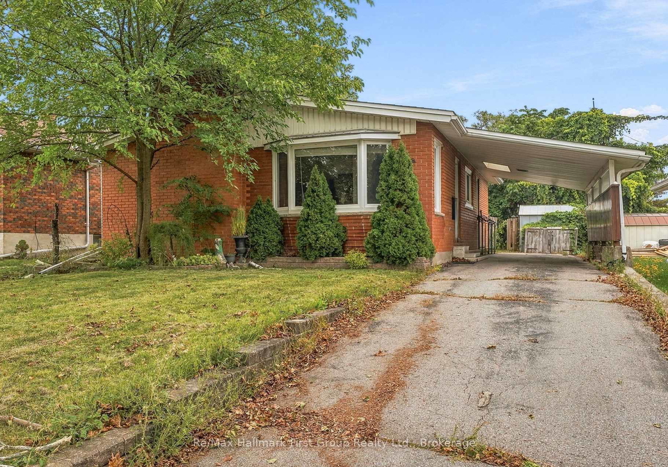 31-first-avenue-quinte-west-ontario-x13813662