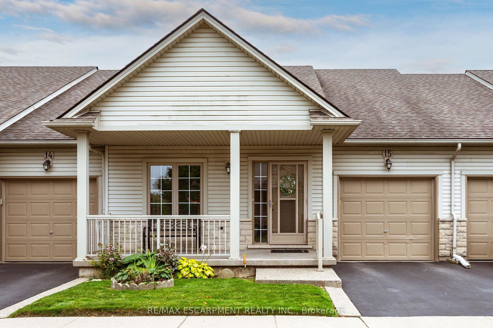 130-southbrook-drive-hamilton-ontario-x13813668