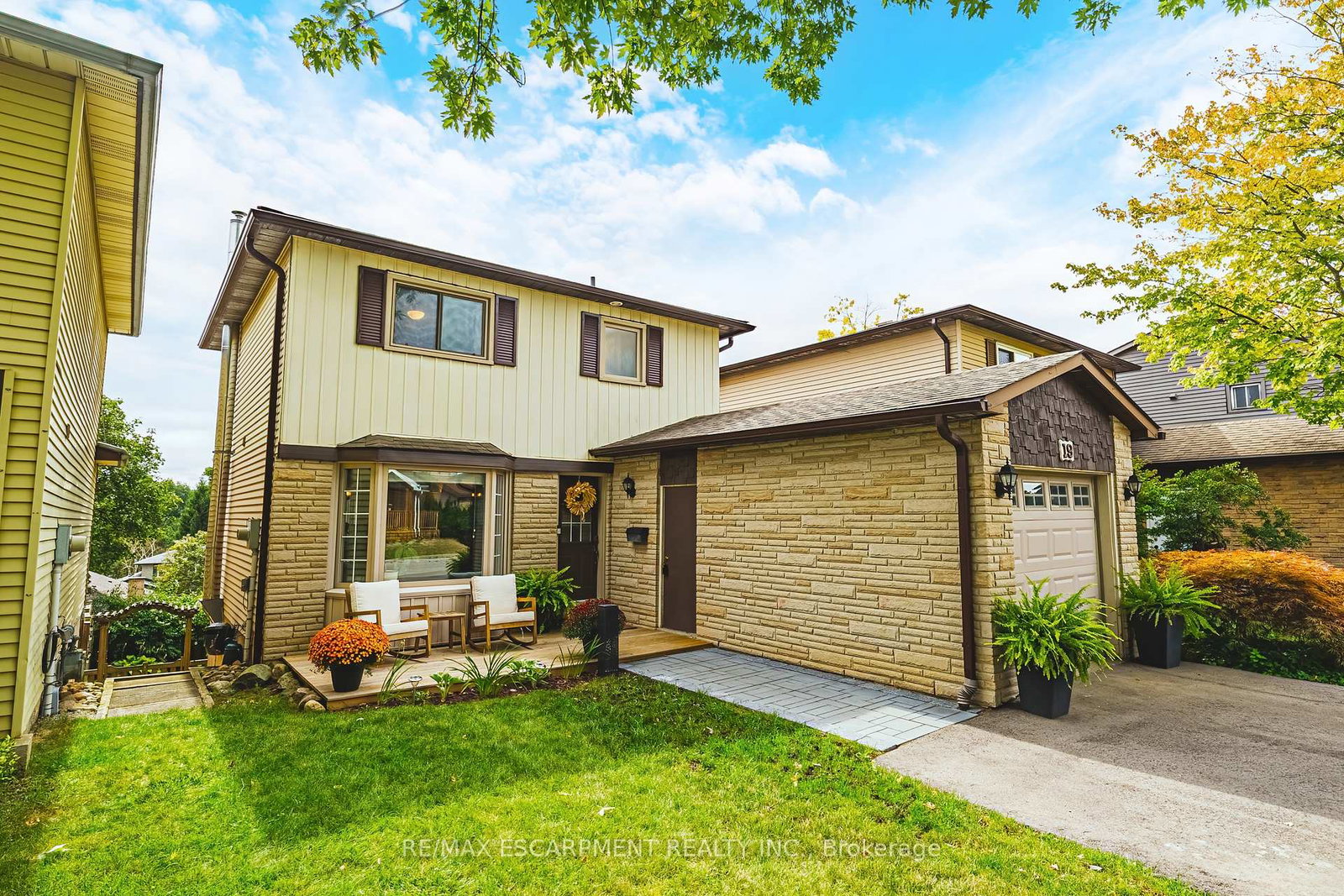 19-hillsdale-court-hamilton-ontario-x13813736