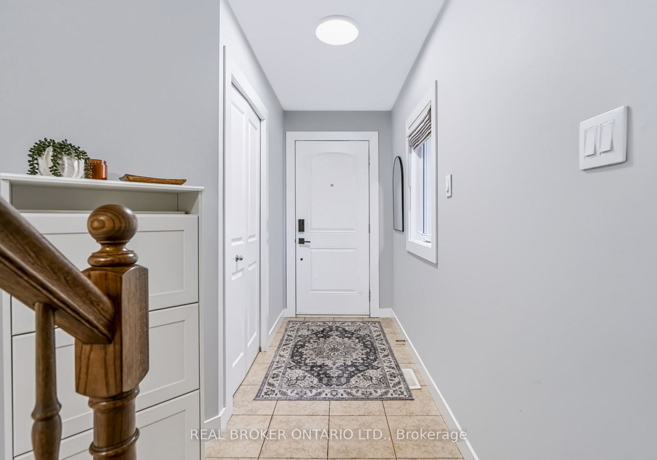 78-songbird-private-ottawa-ontario-x13813918