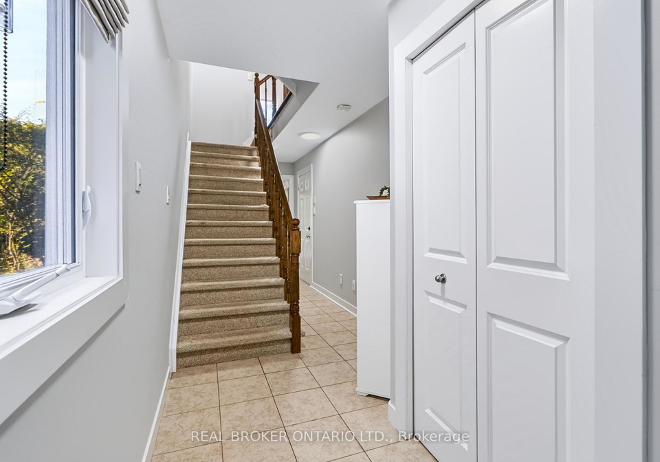78-songbird-private-ottawa-ontario-x13813918