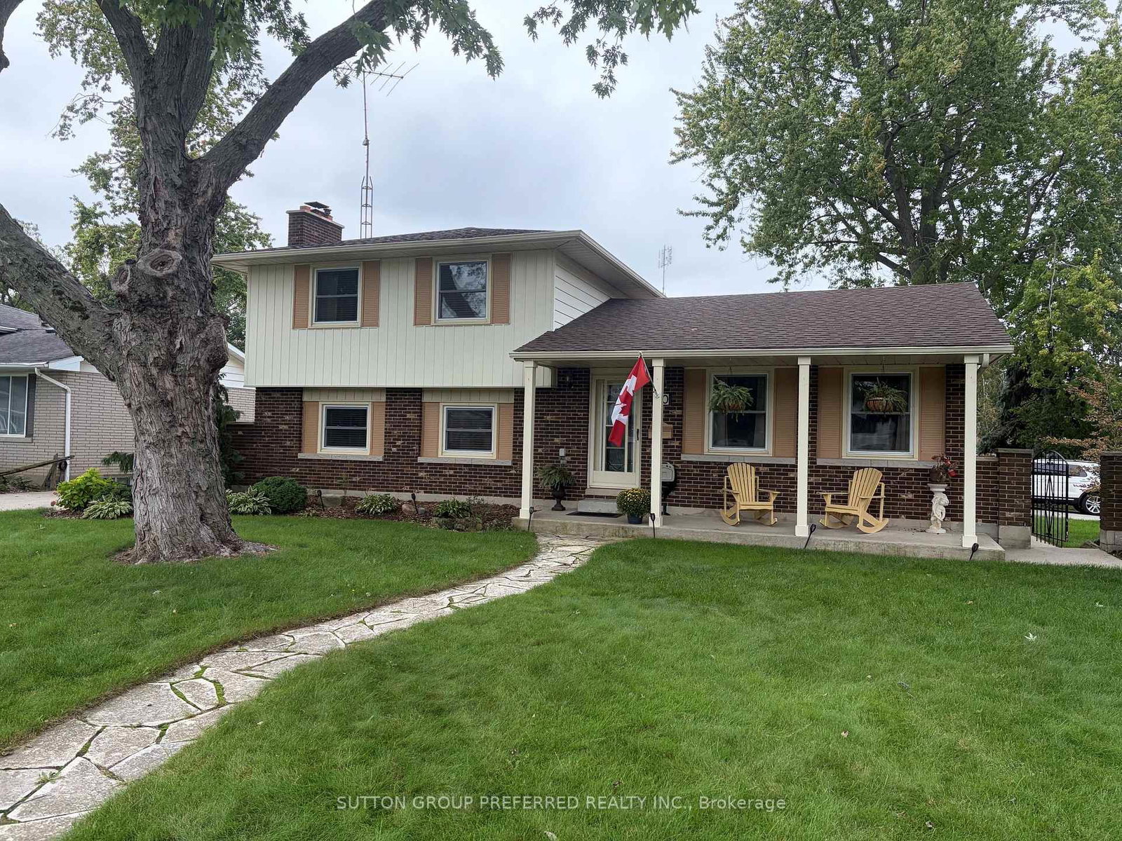 20-cedarwoods-crescent-chatham-kent-ontario-x13813924