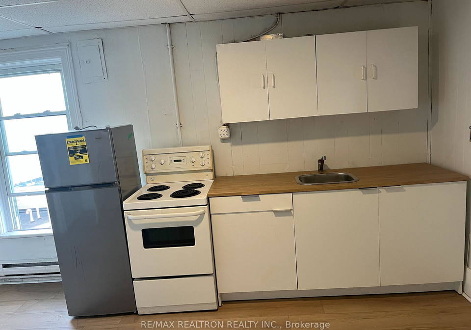 106-dundas-street-w-quinte-west-ontario-x13813942