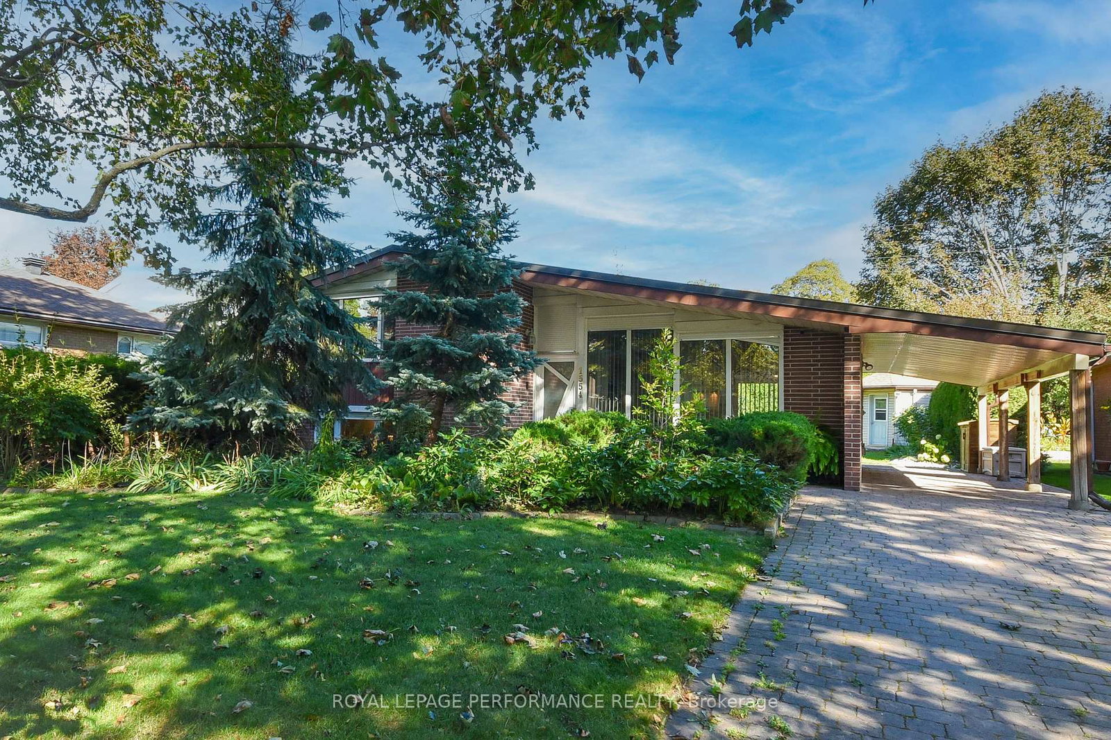 1554-chomley-crescent-ottawa-ontario-x13814118