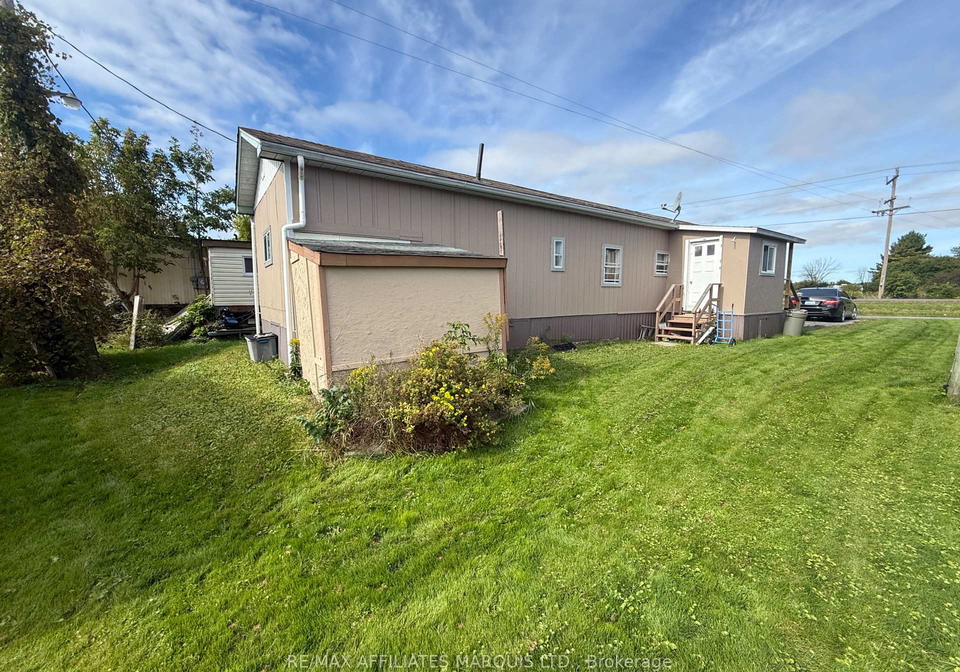 14154-anderson-drive-south-stormont-ontario-x13814164