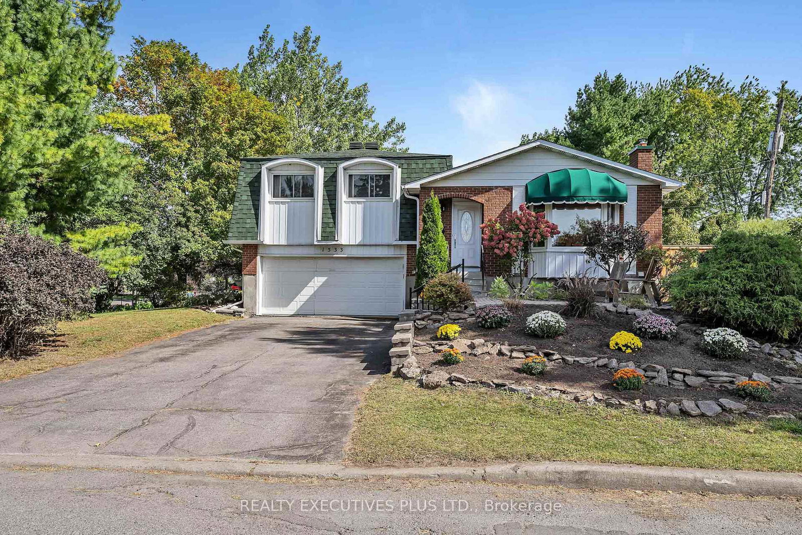 1533-payette-drive-ottawa-ontario-x13814330