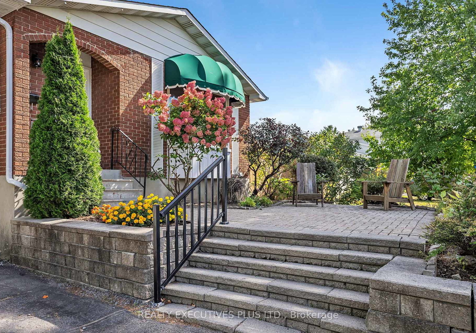 1533-payette-drive-ottawa-ontario-x13814330