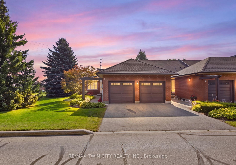 10-isherwood-avenue-cambridge-ontario-x13814394