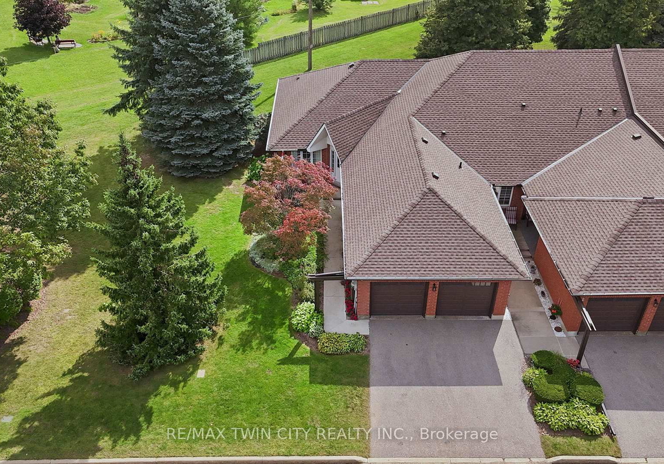 10-isherwood-avenue-cambridge-ontario-x13814394