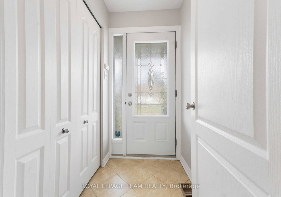 1515-valmarie-avenue-ottawa-ontario-x13814454