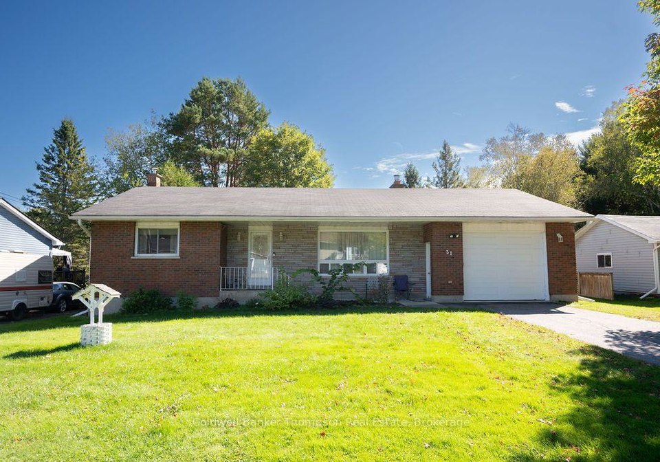 31-queen-street-sundridge-ontario-x13814498