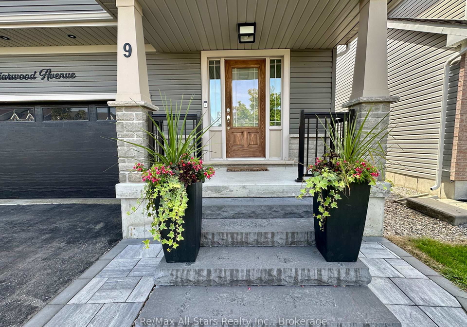 9-briarwood-avenue-kawartha-lakes-ontario-x13814558