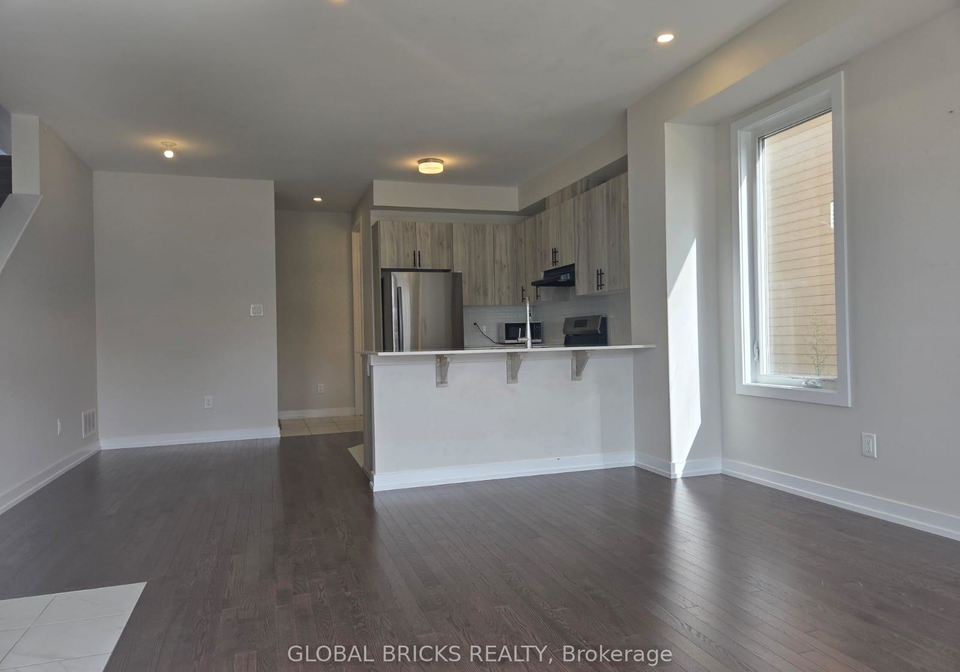 524-oldenburg-avenue-ottawa-ontario-x13814758